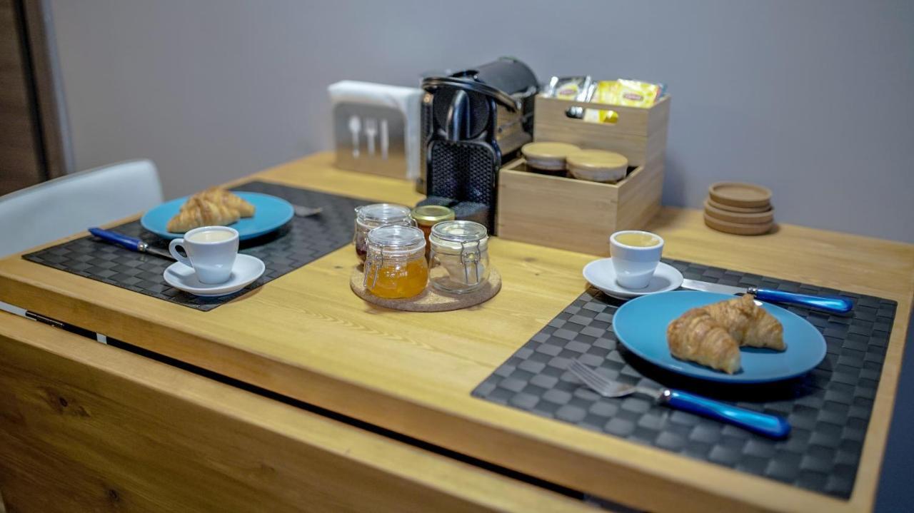 D16 Athens Apartment - 5' Mins To Petralona Metro المظهر الخارجي الصورة
